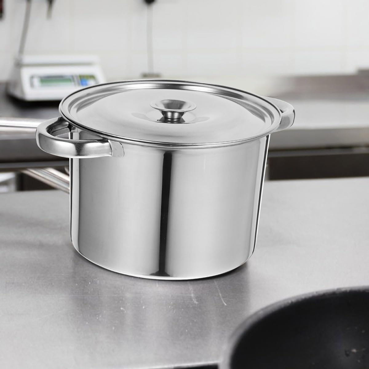 Stainless Steel Double Handle Soup Pot with Lid A375727